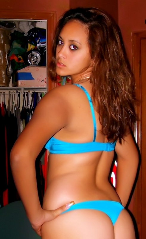 Мое опытное прикосновение сведет тебя с ума. У меня есть фото настоящей красавицы, которую ты можешь увидеть в Москве.
🔥 Мои услуги безупречны: я осуществлю все твои эротические желания и сделаю твои фантазии явью. Моя нежность и опыт позволят нам провести время, наполненное страстью и наслаждением.
💋 К каждому клиенту я отношусь индивидуально, вникая в его потребности и желания. У меня есть отличные отзывы, которые подтверждают мою высокую квалификацию.
⭐️ Открой для себя новые грани удовольствия со мной! Не упусти свой шанс на незабываемый опыт. Жду тебя в Москве, чтобы сделать нашу встречу по-настоящему особенной. 18705, 23 года